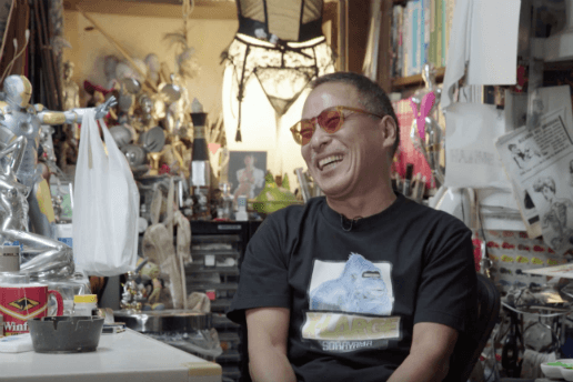 Interviews: XLARGE®とタッグを組んだ空山基のインタビュー動画