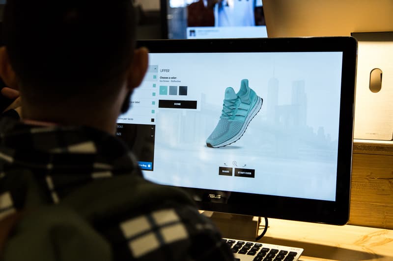 adidas がスタジアムをイメージした旗艦店をニューヨークにオープン 