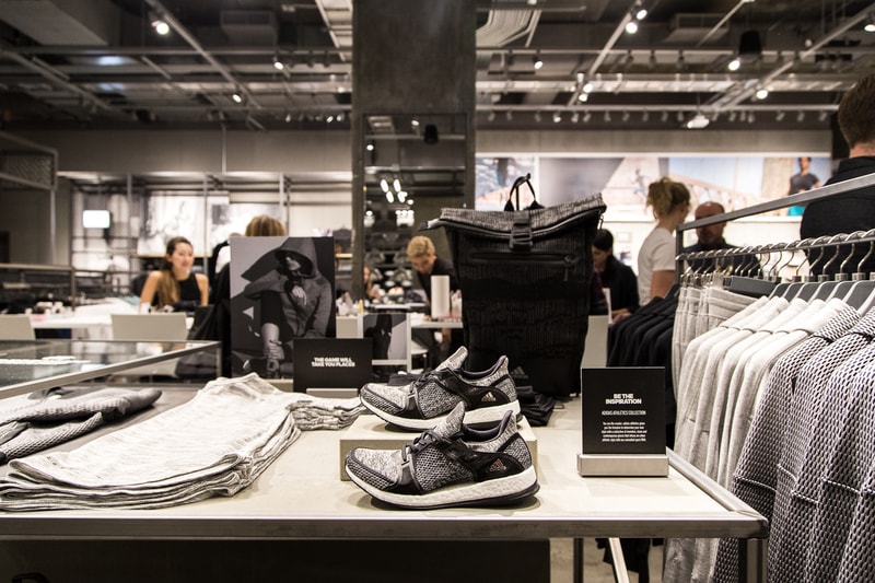 adidas がスタジアムをイメージした旗艦店をニューヨークにオープン 