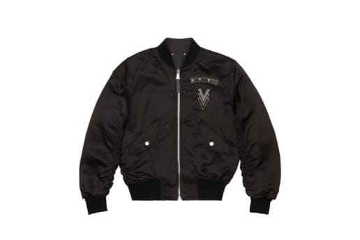 Louis Vuitton が限定の MA-1 をリリース