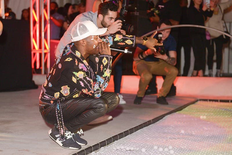 モスキーノ　ディナーパーティ　アート・バーゼル