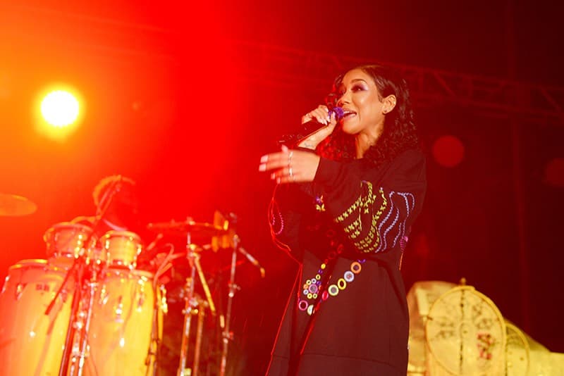 モスキーノ　ディナーパーティ　アート・バーゼル