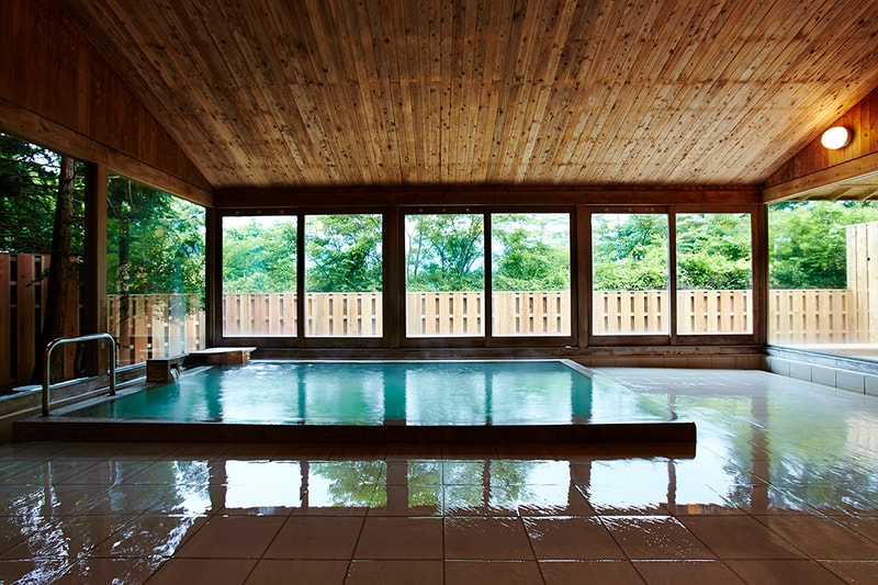 NEST INN HAKONE 俵石閣 にて BMW i シリーズのカーシェアリング・サービスがスタート