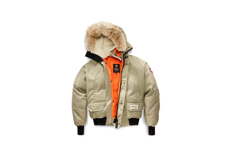 OVO と Canada Goose による特別仕様のボンバージャケット