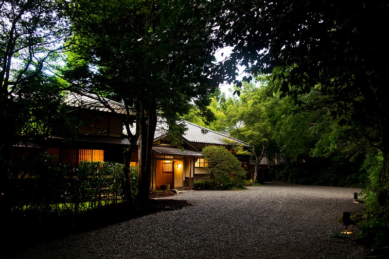 NEST INN HAKONE 俵石閣 にて BMW i シリーズのカーシェアリング・サービスがスタート