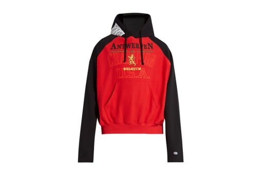 Vetements x Champion 限定のコラボコレクションが発売