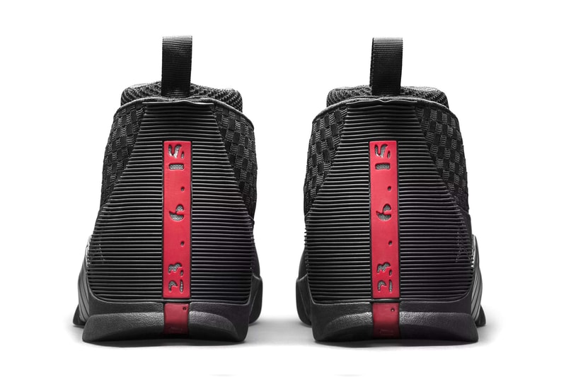 Air Jordan 15 Retro OG "Stealth"