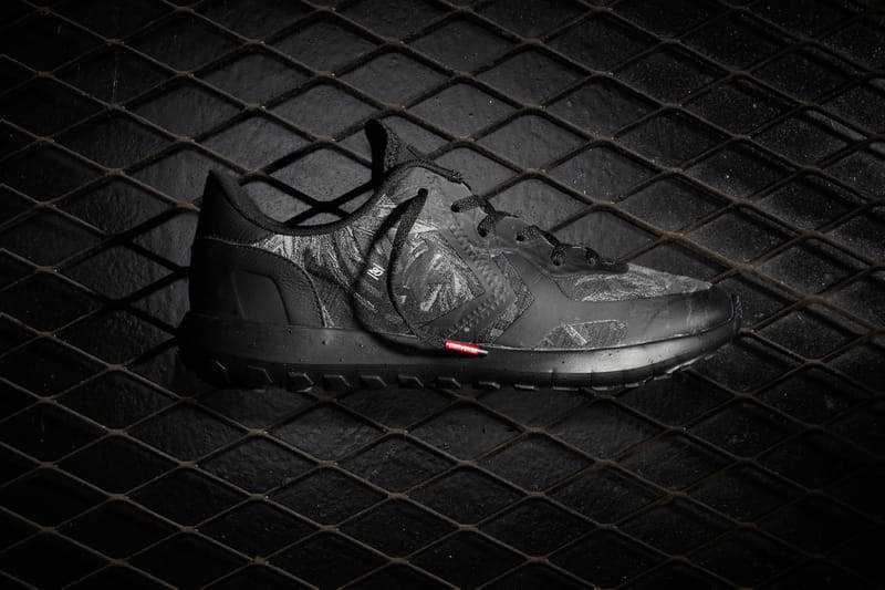 Converse の“Year of the Rooster” Pack