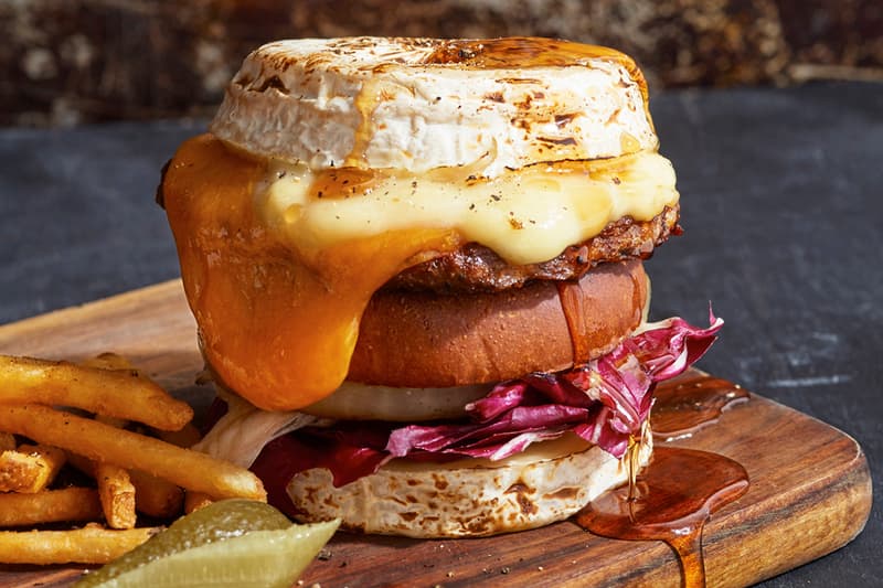 J.S. BURGERS CAFE