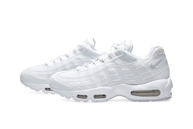 Nike が Air Max 95 を “Triple White” にメイクオーバー