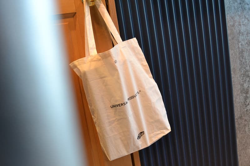 UPDATE: Vans と UNIVERSAL PRODUCTS がハラコレザーを採用した Authentic をリリース