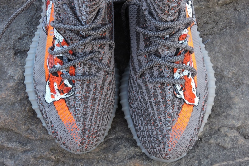 YEEZY BOOST 350 V2　カスタム
