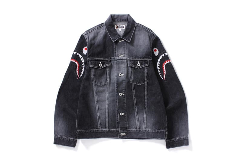 BAPE® より人気のシャークモチーフを用いたデニムジャケットが登場