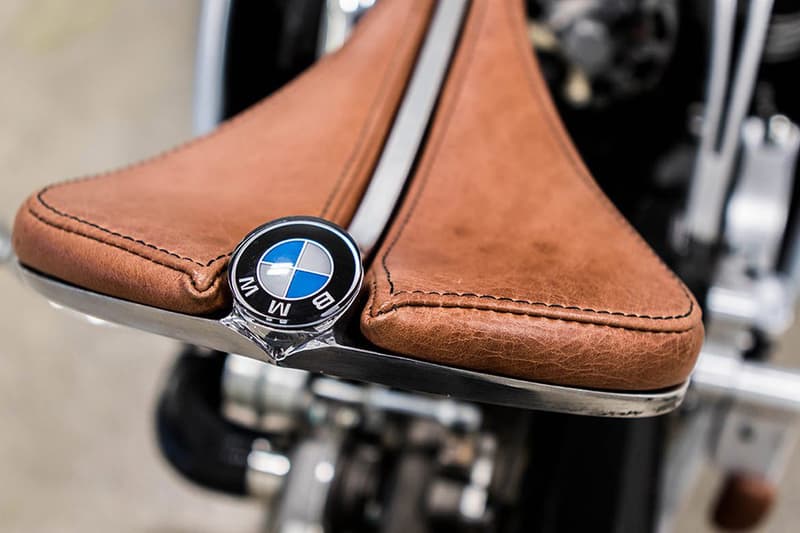 BMW K75 をカスタムした流線型バイク “Alpha”