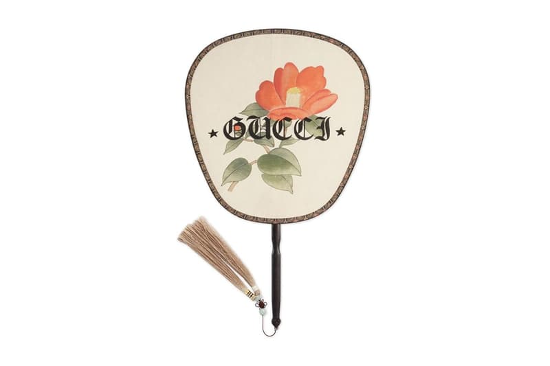 Gucci のうちわ:およそ3万円也