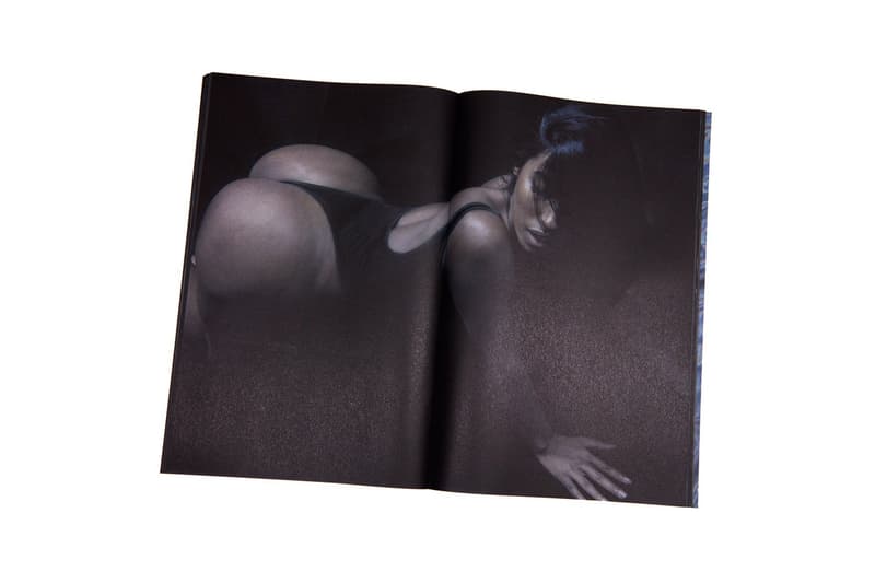 YEEZY Season 4 の ZINE