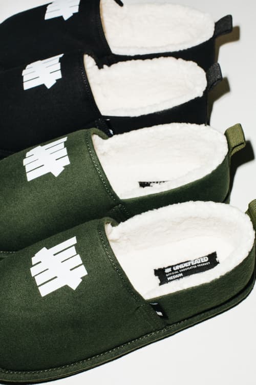 寒い季節に欠かせない UNDEFEATED のハウススリッパ