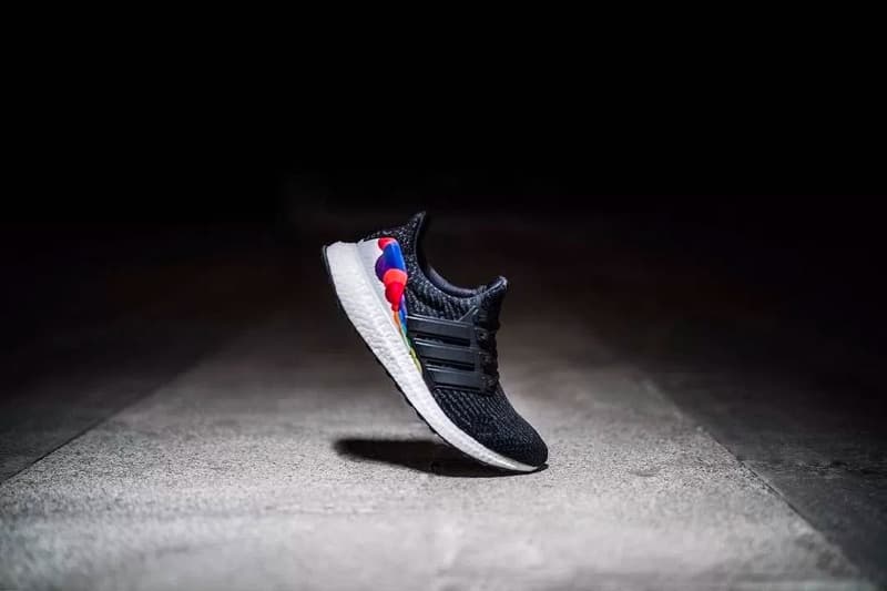 adidas ultraboost3.0 アディダス　ウルトラブースト3.0 LGBTQ