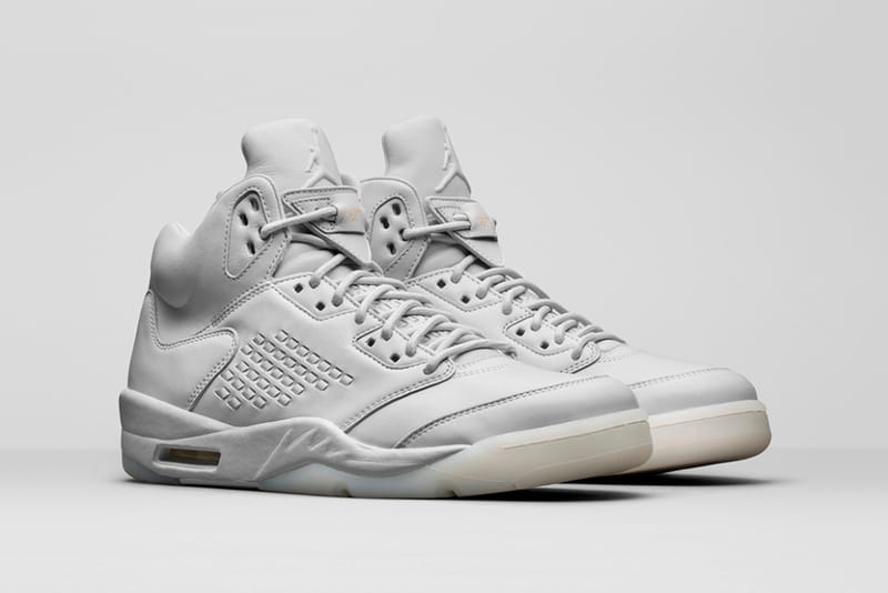 スーパークリーンな Air Jordan 5 "Pure Platinum" モデルのビジュアルが登場