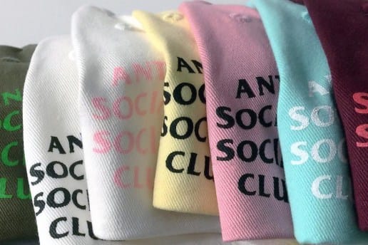 UPDATE: Anti Social Social Club がスプリングカラーのキャップをドロップ予定