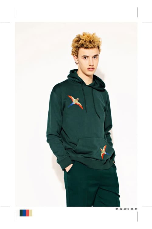 スウェーデン発のアップカミングブランド Axel Arigato が初のアパレルコレクションを制作