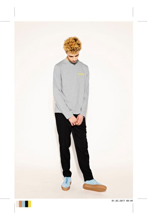 スウェーデン発のアップカミングブランド Axel Arigato が初のアパレルコレクションを制作