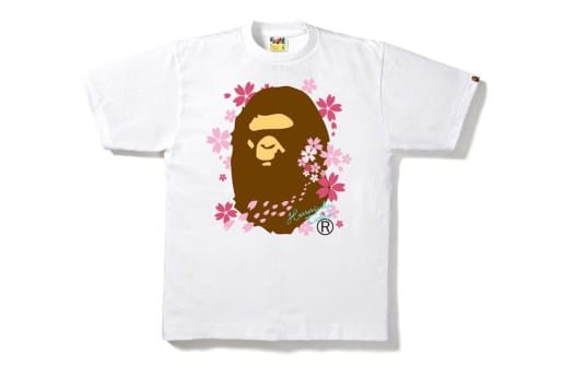 花見に着ていきたい BAPE® の “Sakura” Tシャツ