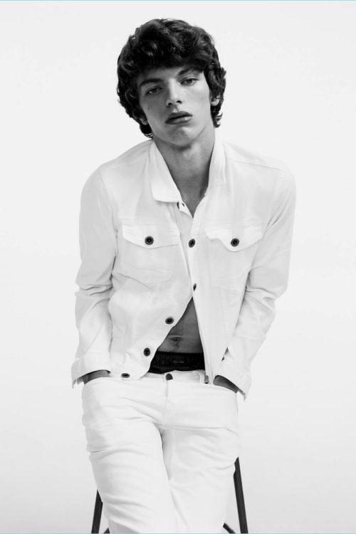 デニムジャケットに焦点を当てた Calvin Klein Jeans 2017年春夏キャンペーン
