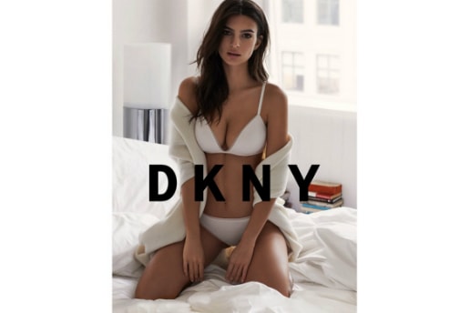エミリー・ラタコウスキーが DKNY の新しい“顔”に