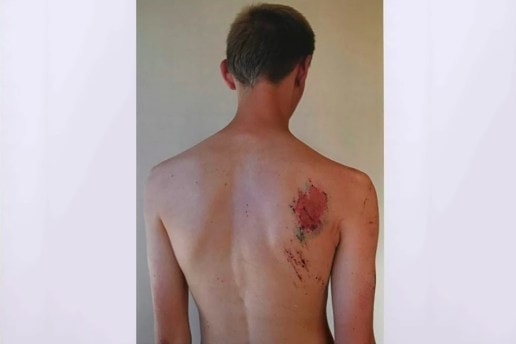 ゴーシャ・ラブチンスキーが Dover Street Market Ginza の5周年を記念して、フォト&プリントセットを限定発売