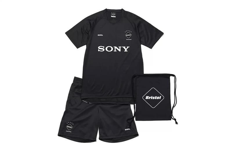 F.C.R.B. x Sony 限定コラボプロダクトが登場