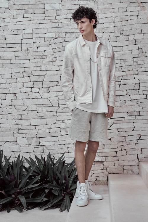 John Elliott ジョンエリオット