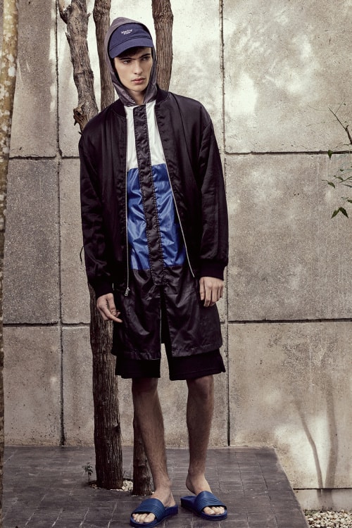 John Elliott ジョンエリオット