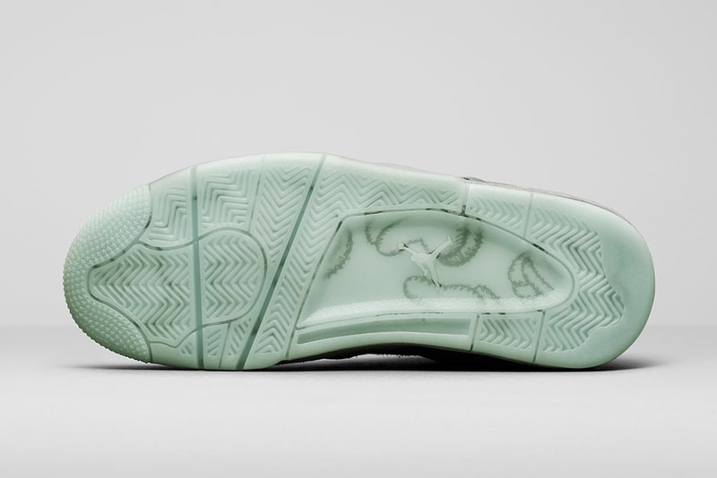 KAWS x Air Jordan 4 のオフィシャルイメージが到着