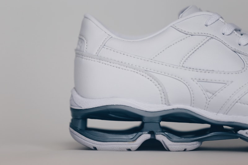 MIZUNO1906 から意欲作 WAVE GV が誕生