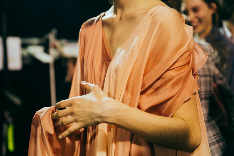 OFF-WHITE 2017年秋冬ウィメンズコレクション バックステージ