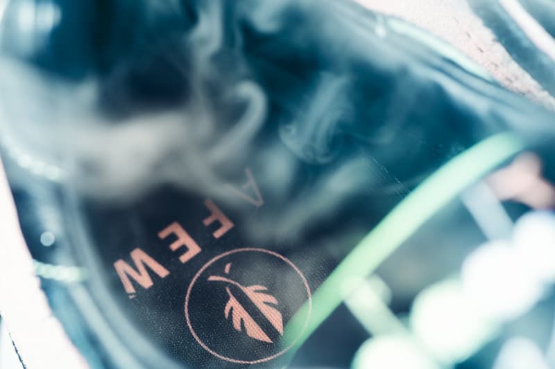 A Few × diadora V7000  “The Cure” が Beams T 限定で発売