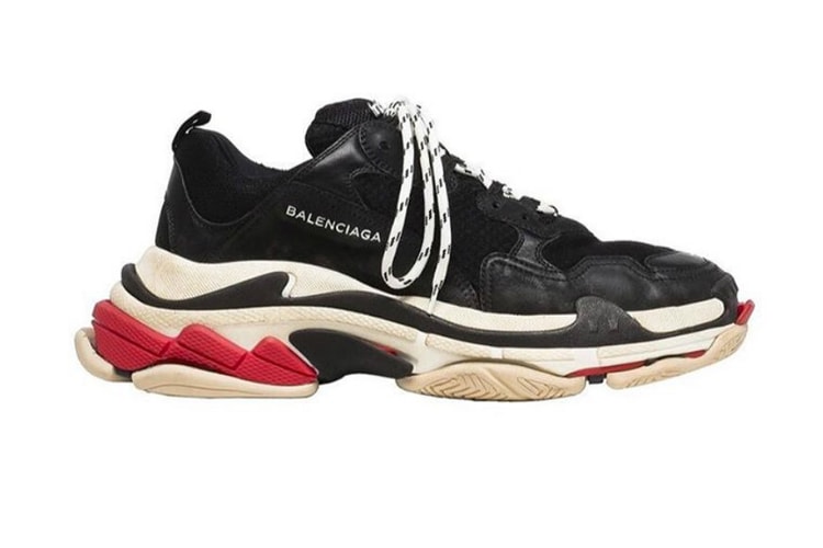 Balenciaga から今季大注目の最新スニーカー Triple S の新色がリーク