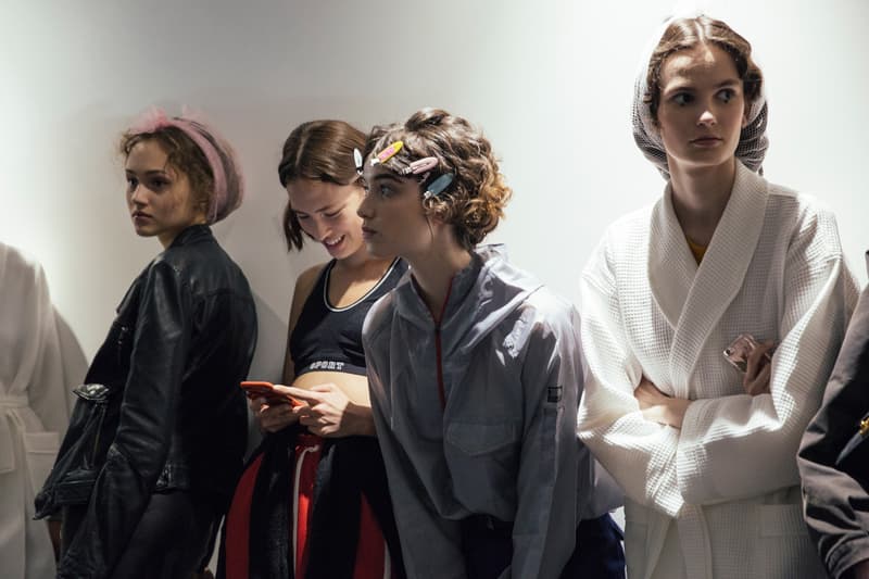 東京で開催された Dior Homme と Dior Haute Couture のプレゼンテーションをプレイバック