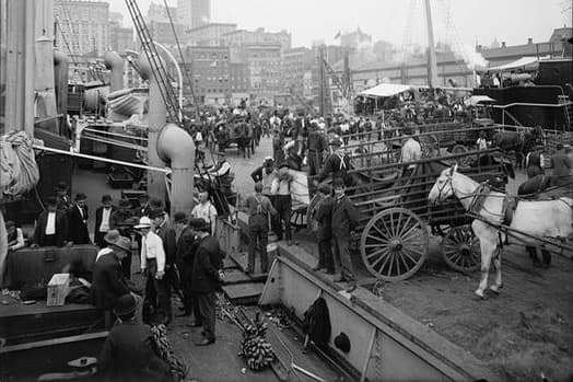 ケネディ暗殺の実行犯やアインシュタインの写真がカラーになったら？