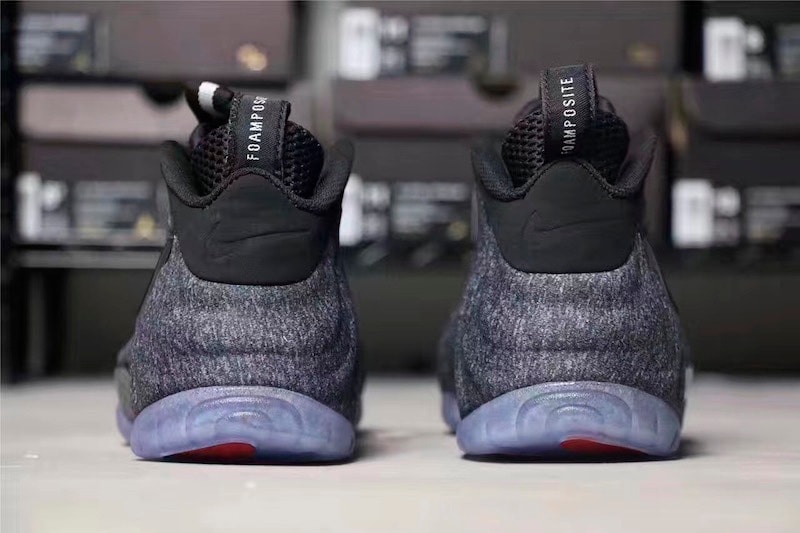 Nike Tech Fleece　 Air Foamposite Pro