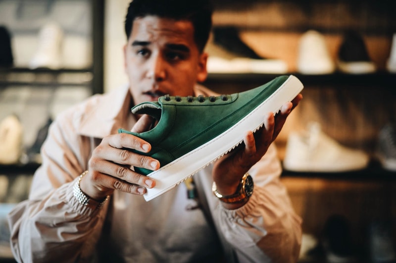 Interviews: ギョーム・フィリベール of Filling Pieces