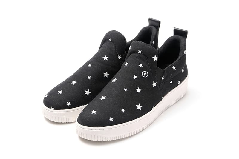 uniform experiment x Amb 別注スリッポンスニーカーが登場