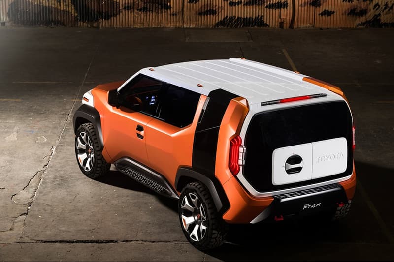 トヨタ が “遊び” に特化した新型コンパクトSUV FT-4X を公開