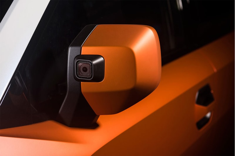 トヨタ が “遊び” に特化した新型コンパクトSUV FT-4X を公開