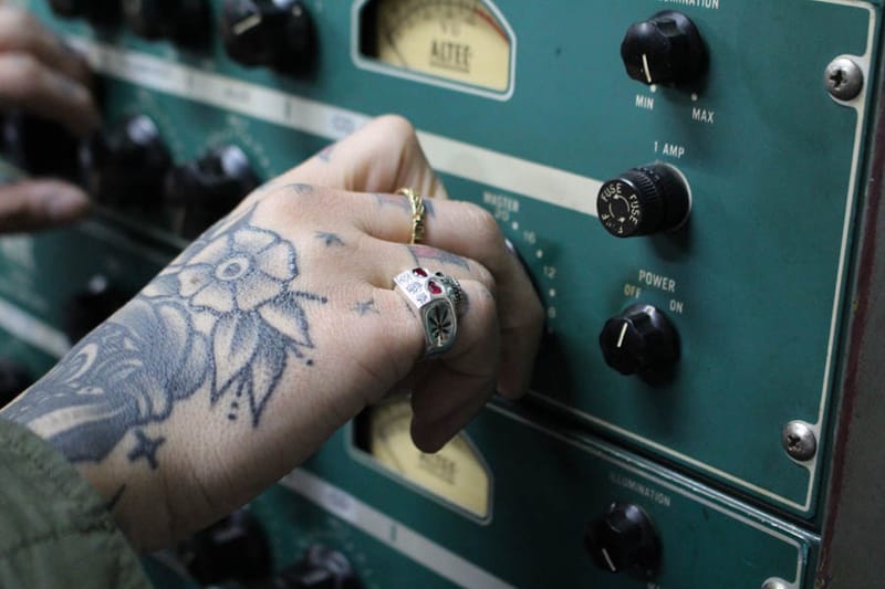 WACKO MARIA とニューヨークの老舗ジュエリーブランド FLASH POINT のコラボレーションリング