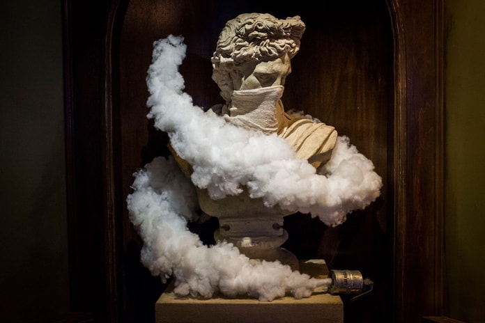 Banksy の The Walled Off Hotel が Instagram アカウントを開設?