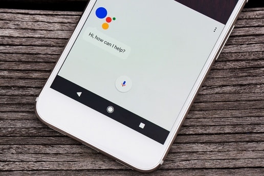 Google Assistant が iPhone でも使用可能に