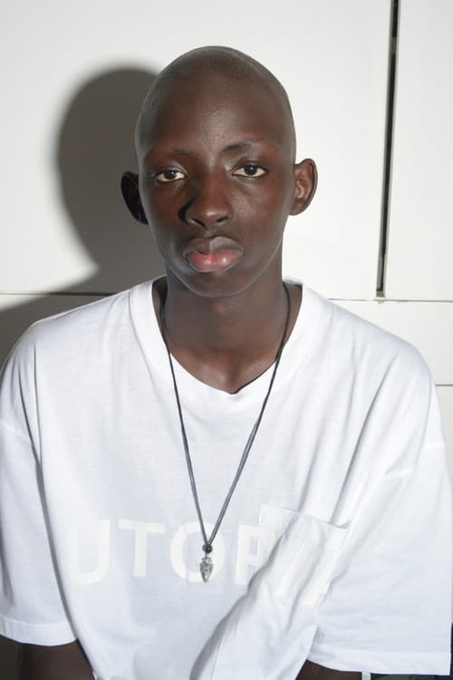 シンプルながらも独創的なグラフィックでひねりを加えた P.A.M. の2017年春夏コレクション