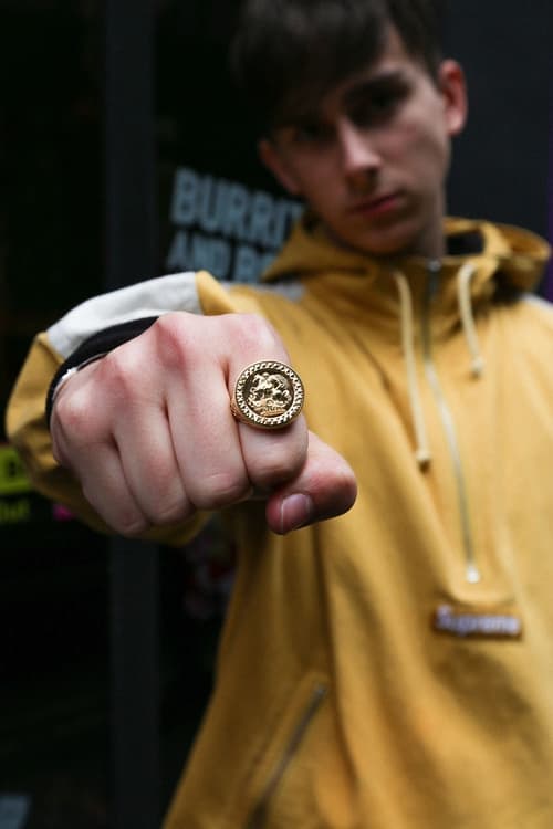 palace skateboards パレス